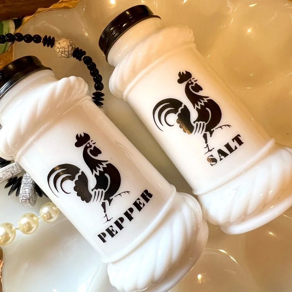 Vintage Hazel Atlas Milk Glass Black Rooster Salt & Pepper Shaker Metal Lid